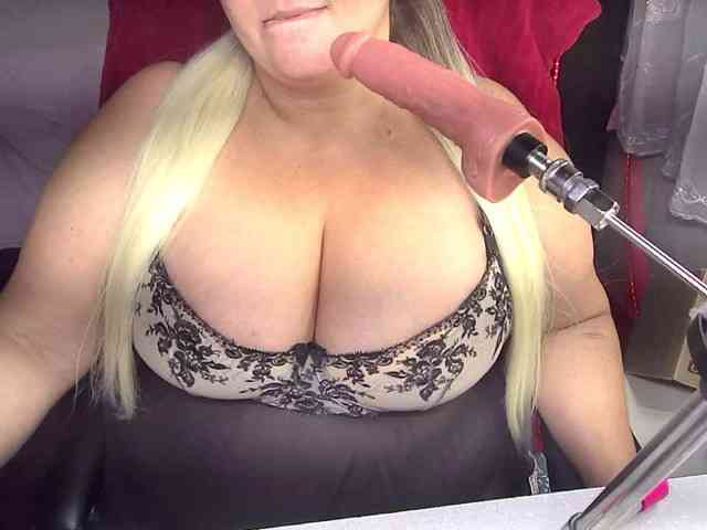 AlissaBecker webcam