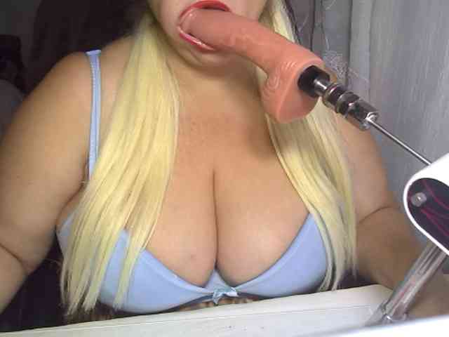 AlissaBecker webcam