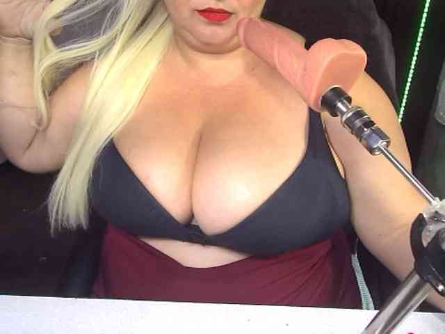 AlissaBecker webcam