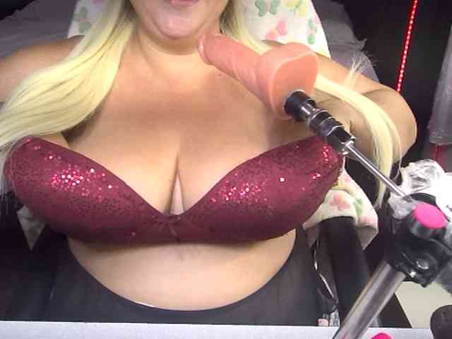 AlissaBecker webcam