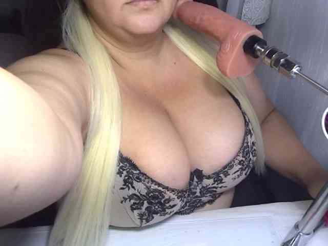 AlissaBecker webcam