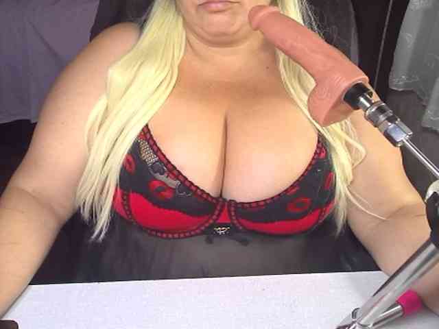 AlissaBecker webcam
