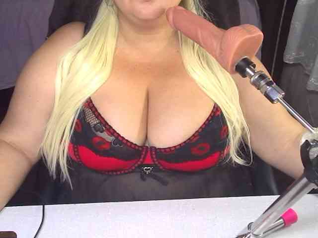 AlissaBecker webcam