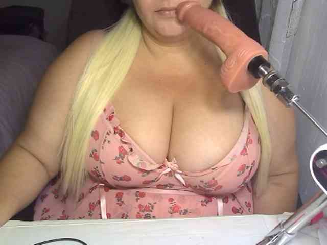 AlissaBecker webcam