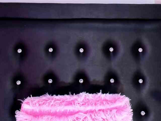 Kristieee webcam