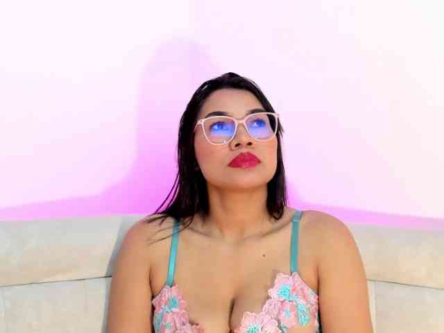 Kristieee webcam