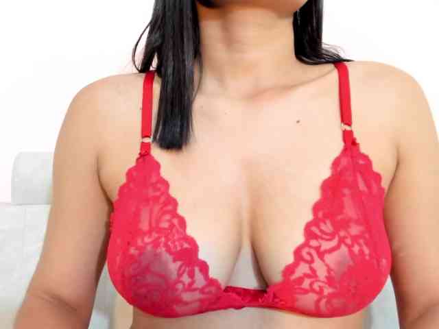 Kristieee webcam