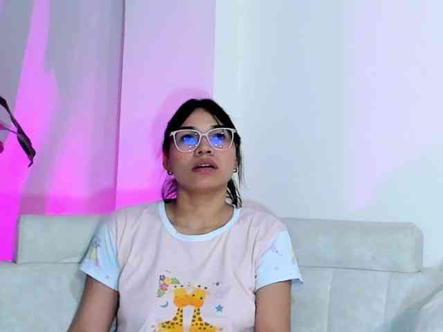 Kristieee webcam