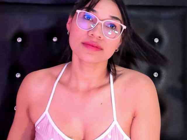 Kristieee webcam