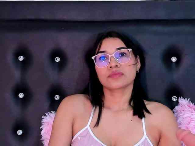 strip chatroom Kristieee