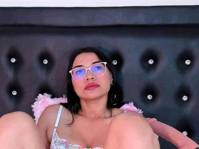 Kristieee webcam