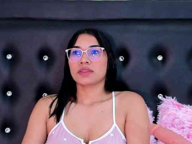 Kristieee webcam
