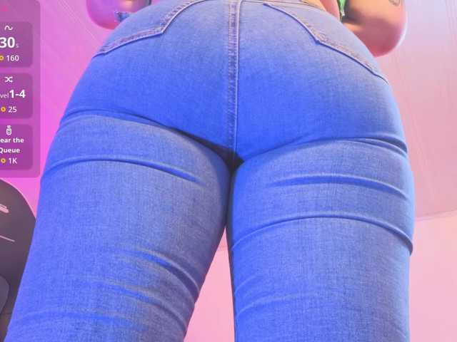 SAAYA-TAY's BongaCams show and profile