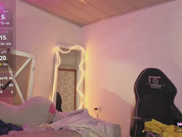 SAAYA-TAY's BongaCams show and profile