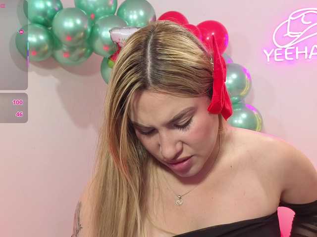 SAAYA-TAY's BongaCams show and profile