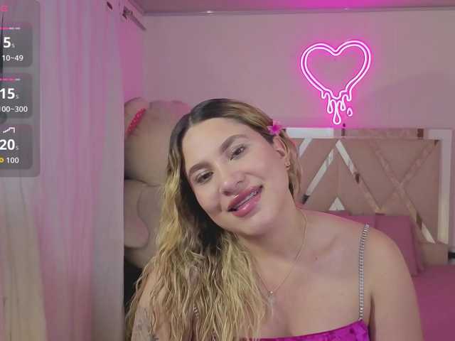 SAAYA-TAY's BongaCams show and profile