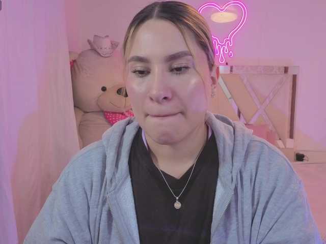 SAAYA-TAY's BongaCams show and profile