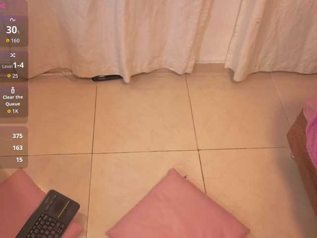 SAAYA-TAY's BongaCams show and profile