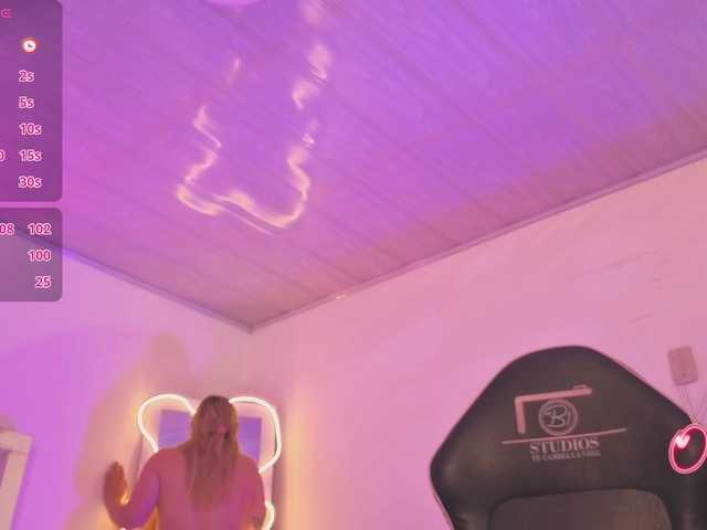 SAAYA-TAY's BongaCams show and profile