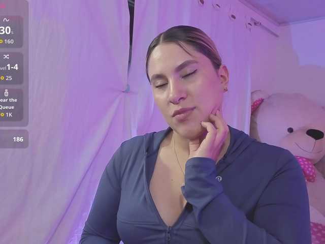 SAAYA-TAY's BongaCams show and profile