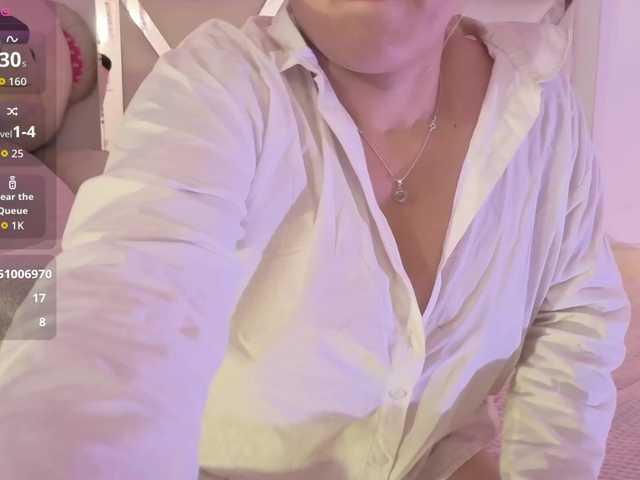 SAAYA-TAY's BongaCams show and profile