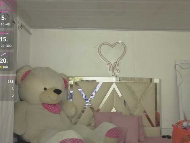 SAAYA-TAY's BongaCams show and profile