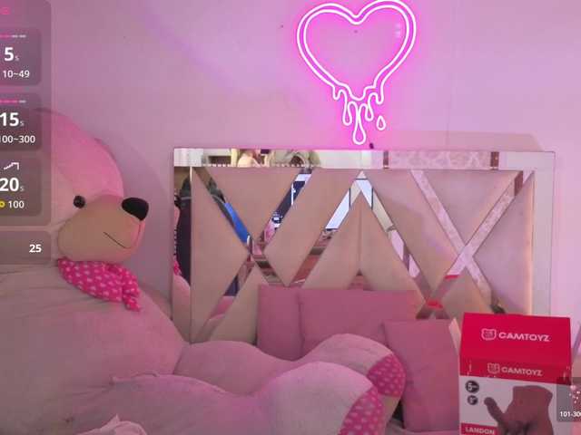 SAAYA-TAY's BongaCams show and profile