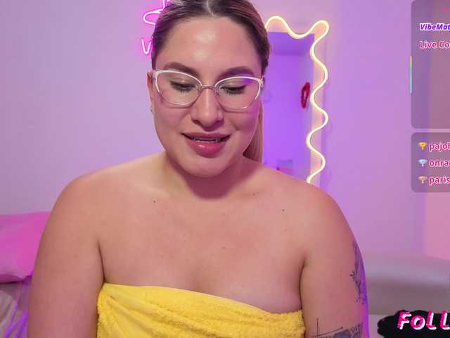 SAAYA-TAY's BongaCams show and profile