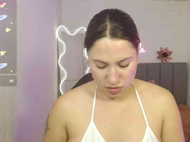 SAAYA-TAY webcam
