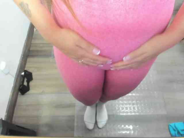 SAAYA-TAY webcam