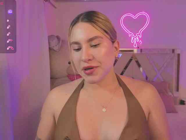 SAAYA-TAY Live Webcam on BongaCams