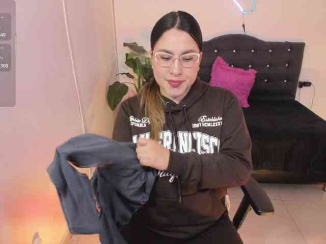 SAAYA-TAY webcam
