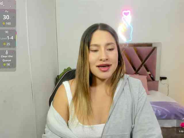 SAAYA-TAY webcam