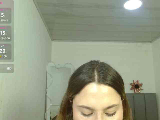 SAAYA-TAY webcam