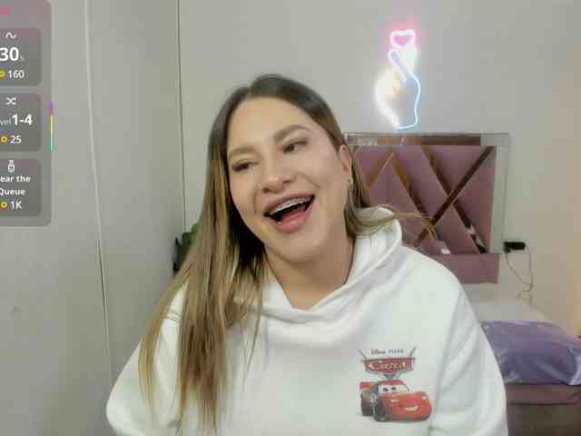 SAAYA-TAY webcam