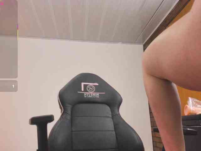 SAAYA-TAY webcam