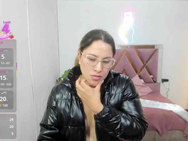 SAAYA-TAY webcam