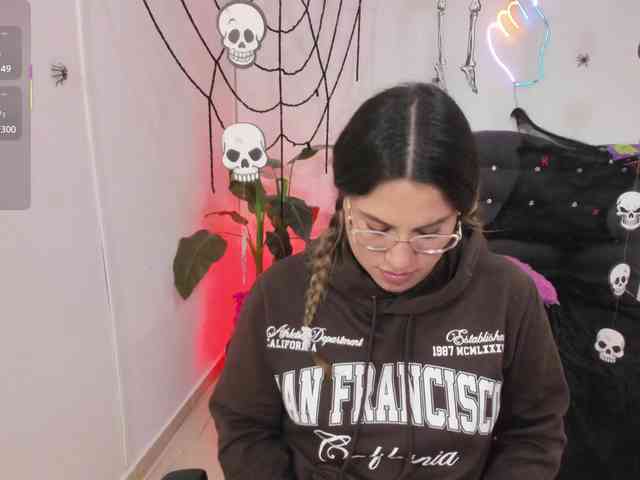 SAAYA-TAY webcam