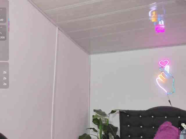 SAAYA-TAY Live Webcam on BongaCams