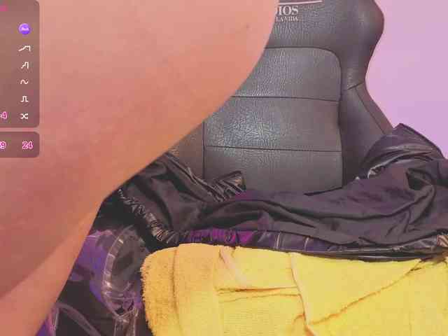 SAAYA-TAY Live Webcam on BongaCams