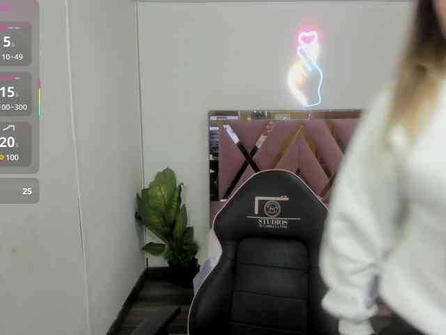 SAAYA-TAY webcam