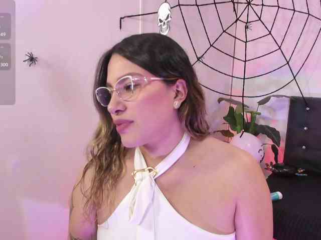 SAAYA-TAY webcam