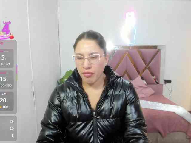 SAAYA-TAY webcam