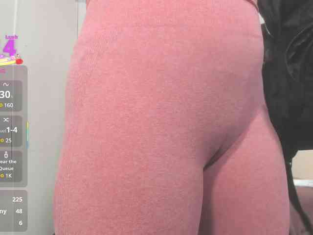SAAYA-TAY webcam