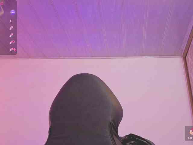 SAAYA-TAY Live Webcam on BongaCams