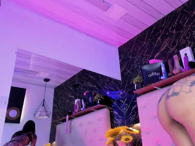 KendallWods's BongaCams show and profile