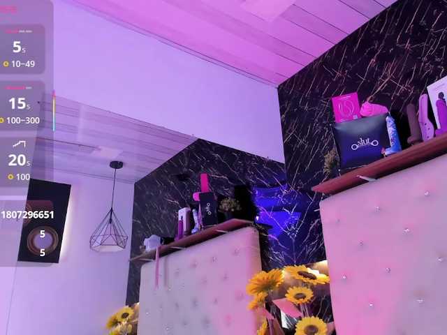 KendallWods's BongaCams show and profile