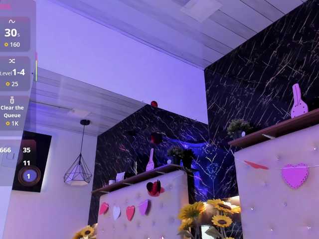 KendallWods — Today I'm horny and in the mood to be naughty, do you want to join me? 