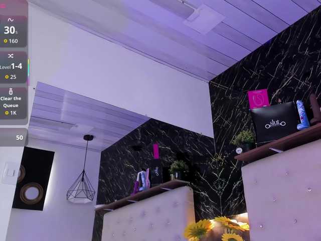 KendallWods's BongaCams show and profile