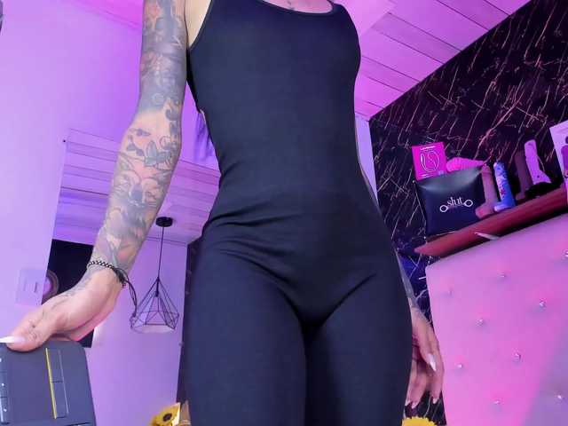 KendallWods's BongaCams show and profile